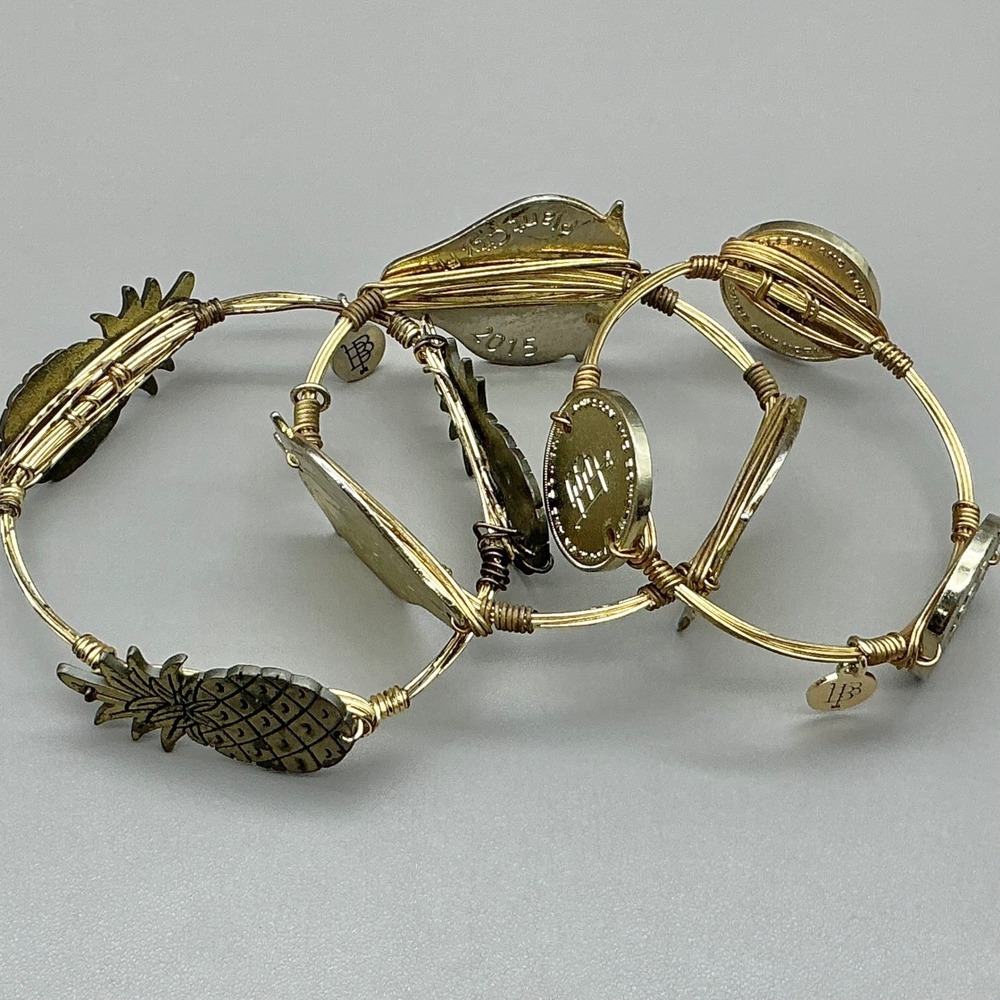 Bourbon and Boweties Bracelet Womens Gold Tone Pineapple Strawberry Coin 3"